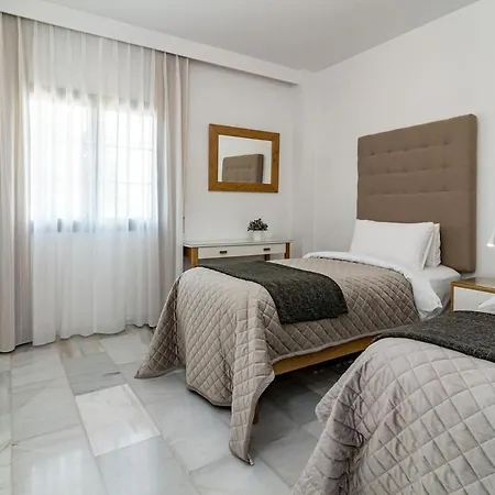 Ab4 - Lovely Walking Distance * ماربيا