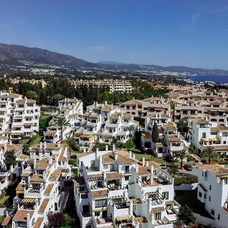 Ab4 - Lovely Walking Distance Apartment Marbella