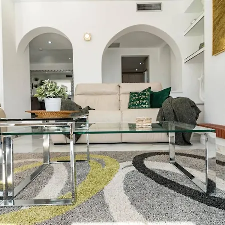 Ab4 - Lovely Walking Distance, 아파트