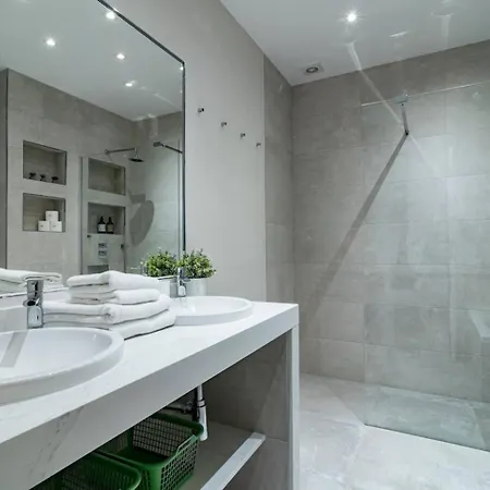 아파트 Ab4 - Lovely Walking Distance, *