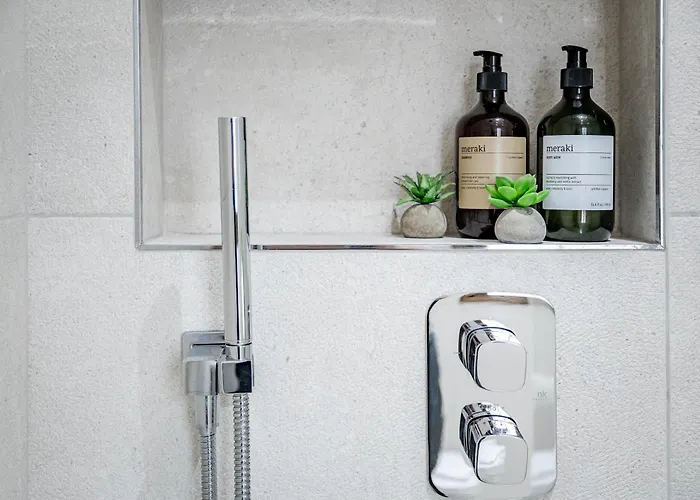 Ab4 - Lovely Walking Distance Apartament