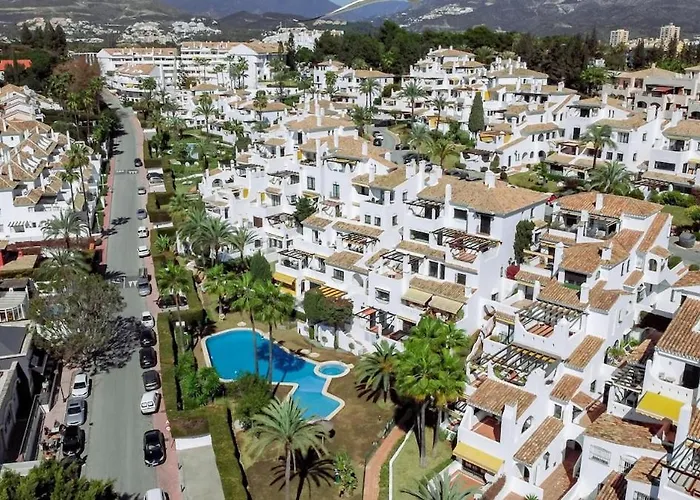 Ab4 - Lovely Walking Distance Apartament