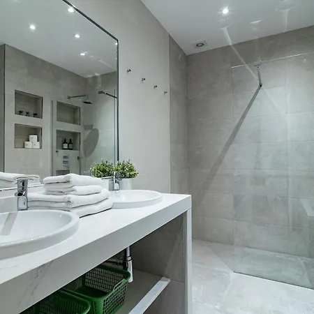 Ab4 - Lovely Walking Distance Marbella