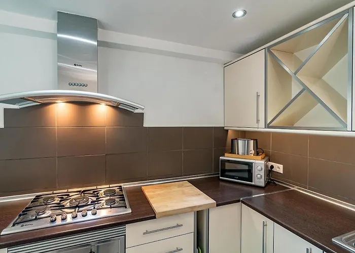 Ab4 - Lovely Walking Distance Apartmán